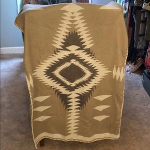 Anthropologie Fraas Navajo blanket scarf